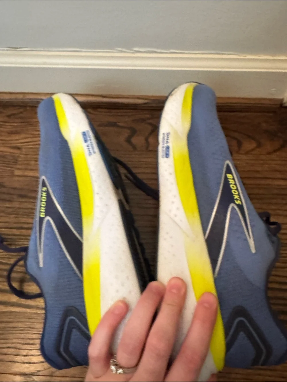 Brooks breathable blue